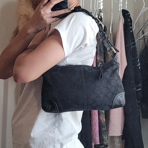 Coach Black Y2K Soho Shoulder Bag (no. 11430) - Picture 7 of 7